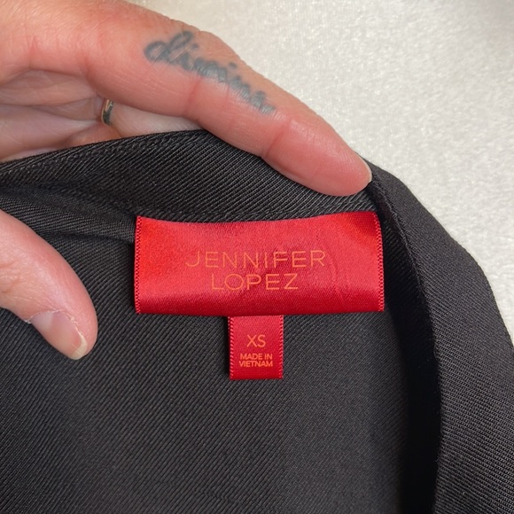 NWT- JENNIFER LOPEZ BLACK PUFFY LONG SLEEVE PEPLUM BLOUSE SIZE XS - Picture 11 of 11